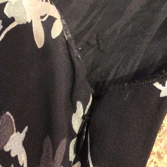 Banana Republic Silk Dress Size 0 Lined Side Zip FLAWS - Picture 10 of 17